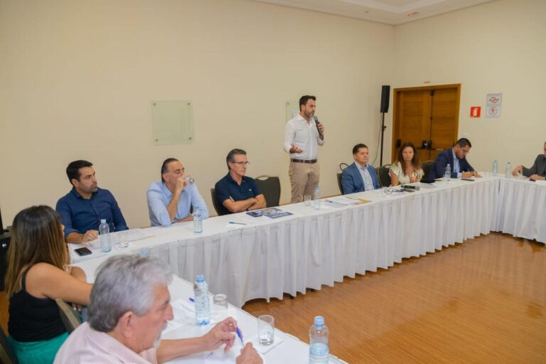 Leia mais sobre o artigo Amvale terá como meta manter ‘união’ entre as prefeituras do Vale e dar suporte as equipes técnicas