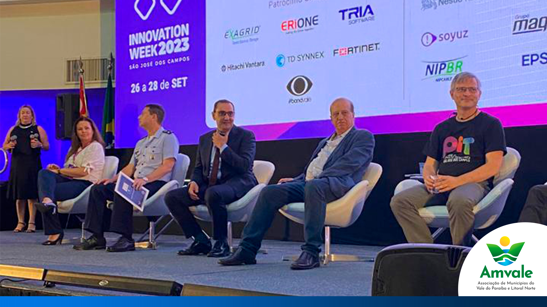 Leia mais sobre o artigo Associação AMVALE participa do Innovation Week 2023