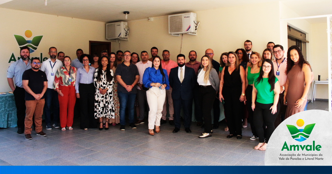 AMVALE discute condutas vedadas e providências em ano eleitoral para agentes públicos