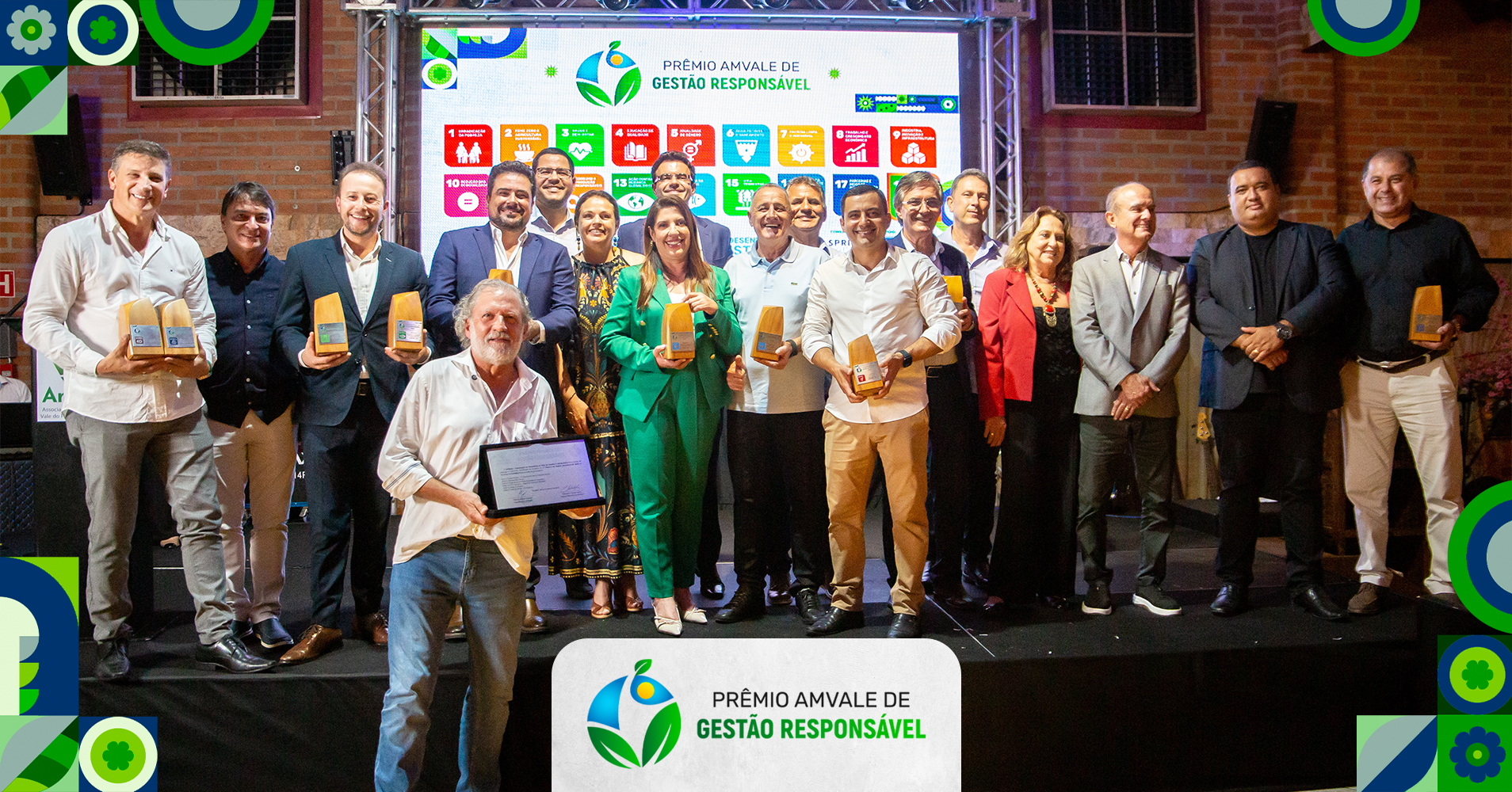 AMVALE entrega Prêmio de Gestão Responsável para Prefeituras