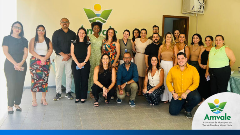 Leia mais sobre o artigo Servidores de 24 municípios capacitam-se em Terceiro Setor pela AMVALE