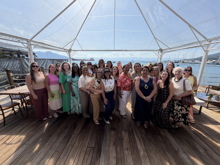 Leia mais sobre o artigo AMVALE Mulher inicia 2026 com encontro regional em Ilhabela e foco em liderança, comunicação e impacto social